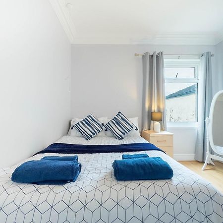 2 Bedroom Apartment Southend-On-Sea Exteriör bild